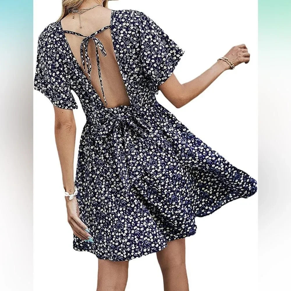 Backless Floral Print Dress - Picture 3 of 8